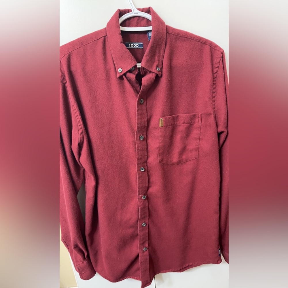 Men’s Izod burgundy dress shirt